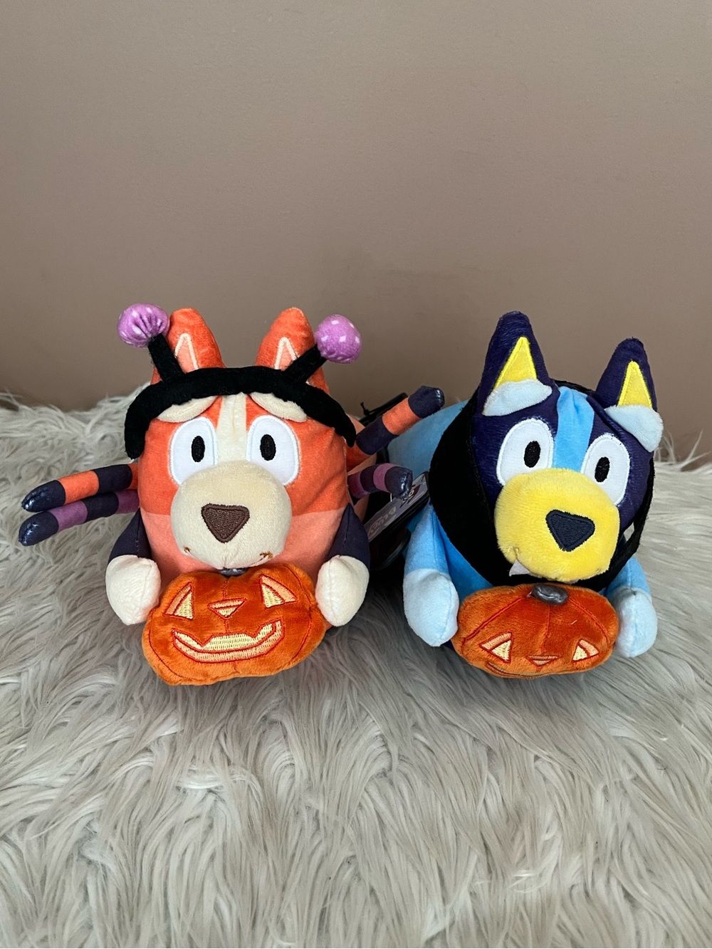 {Ground Up} Bluey Halloween 3D Slippers with Bluey & Bingo - Womens 5/6 - NWT